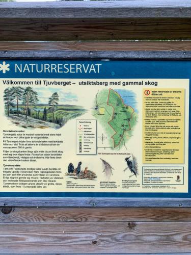 ทัศนียภาพภายนอกโรงแรม, Cosy Forest Cabin Near Bollnäs (Cosy Forest Cabin Near Bollnas) in บอลล์เนส