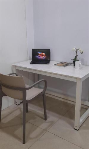 Kuala Lumpur Mont Kiara Arcoris SOHO 5 Pax Walk to Mall Pool WIFI - image 8