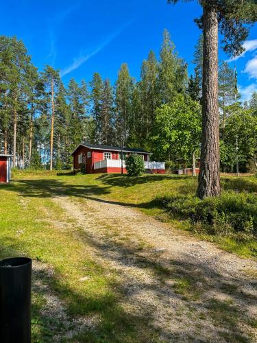 ทัศนียภาพภายนอกโรงแรม, Cosy Forest Cabin Near Bollnäs (Cosy Forest Cabin Near Bollnas) in บอลล์เนส