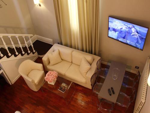 Les Fleurs Luxury House - image 2