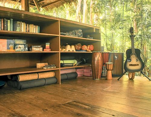 Three Little Birds Surf Hostel in シアルガオ島