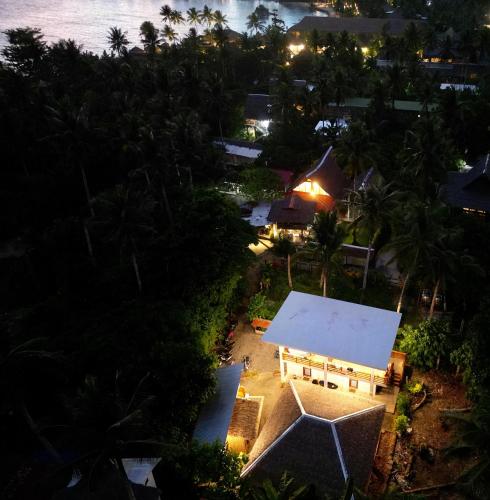 Three Little Birds Surf Hostel in シアルガオ島