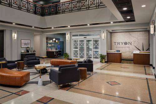 ล็อบบี้, Tryon Riverfront Inn New Bern, Tapestry Collection by Hilton in นิวเบิร์น (NC)