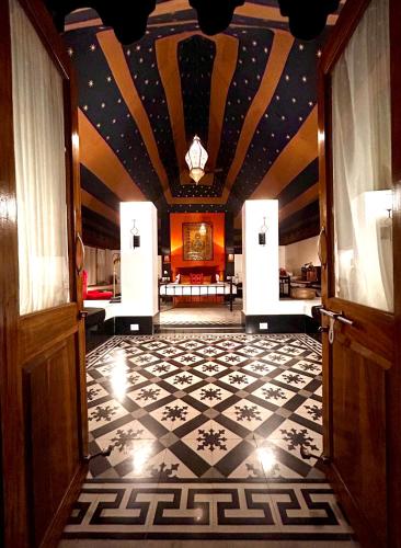 Reggies's Camel Camp,Osian