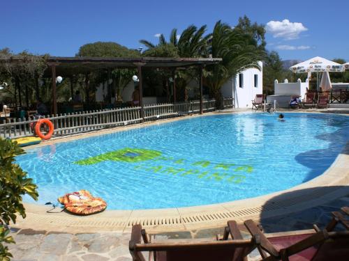 泳池, Plaka I Hotel in 普拉卡海灘