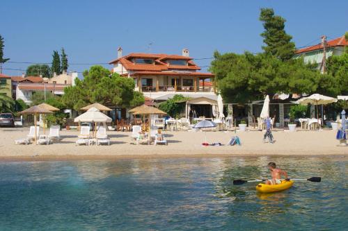  Traditional Arsanas Apartments in Nikiti