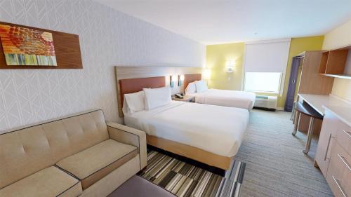 Home2 Suites By Hilton Phoenix-Tempe University Research Park - image 12