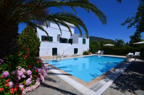 Villa Dina Chalikounas Corfu in Halikounas