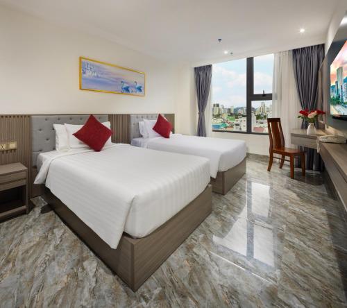Khách Sạn Pearl City Nha Trang 