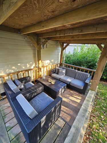 Létesítmények, 4 Persoons chalet in het Drents Friese Wold vlakbij Diever, Assen, Appelscha Olm29 (Olm29 Vakantiewoning in het Drents Friese Wold vlakbij Diever Zwembad, Animatie, Restaurant, Wandele) in Wateren
