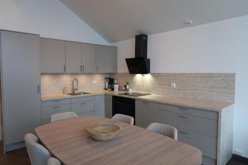 Konyha, Hamn i Senja - Private top apartment with seaview in Hamn