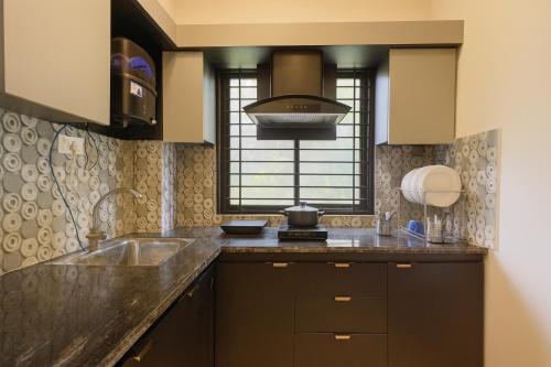 Home Escape Nova 1bhk Balcony | Mahalaxmi Nagar - Indore