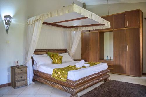 เตียงนอน, Watamu Vacational Home Ocean Front at Pazuri Villa in วาตามู
