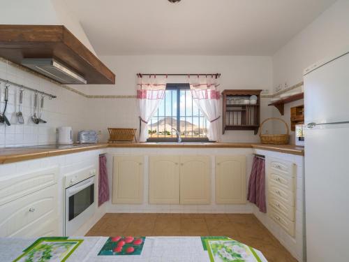 Mahostly Casa de la Roseta B in Tetira