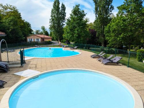 Location g�te, chambres d'hotes Camping de la Bageasse dans le d�partement Haute loire 43
