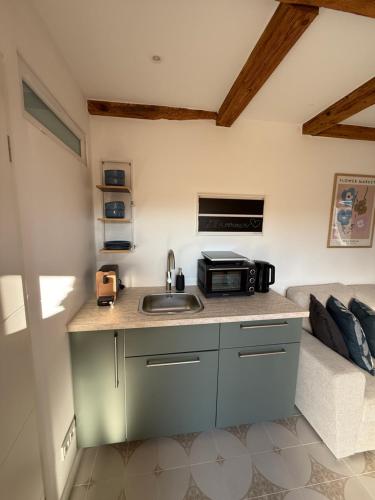 Tiny Haus am See in 諾伊斯塔特-格萊韋