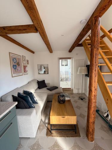 Tiny Haus am See in 諾伊斯塔特-格萊韋