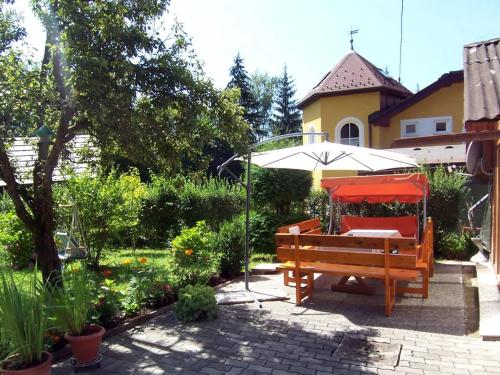 Ferienhaus an der Waldquelle in Pörtschach am Wörthersee, Österreich
