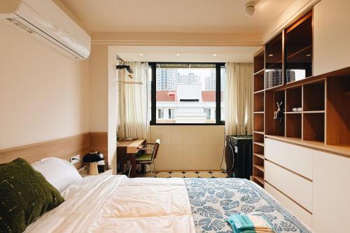 Haida Memories, Shanghai