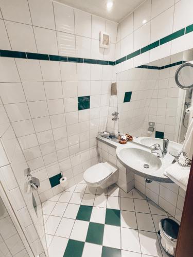 Hotel Tillmanns – Eltville, MO