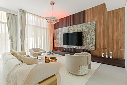 Luxury 4BR and Maid Room Townhouse Tilal Al Furjan, Dubaï (photo 2)