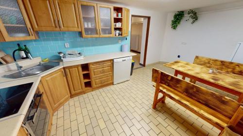 Ubytovanie AJKA in ปลอสติน