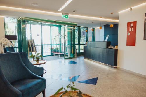 Lobby, Parkhotel IV Jahreszeiten Kuhlungsborn in Ostseebad Kühlungsborn