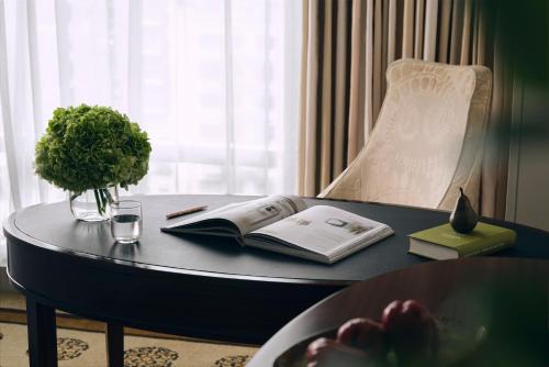 The Langham, Shenzhen Room Type - Deluxe Twin