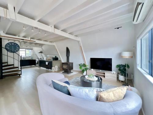 Coastal A-Frame Hideaway in Hastings / Tyabb