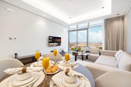 Deluxe Nobles Suites by Hostiva - Garden View, Dubaj