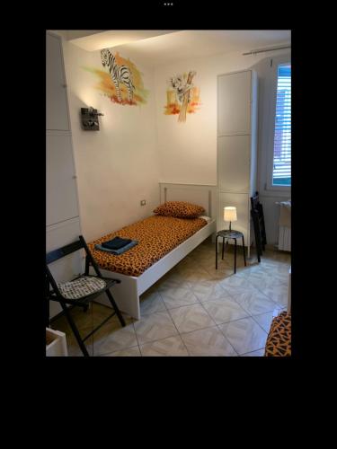 Backpackers House - Tap to explore photos