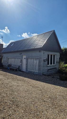 La tranquille maison bleue gîte à louer Bouquetot