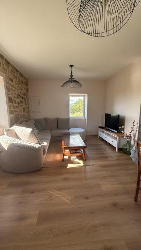 Villa Calme & Moderne au Verdier 7 Personnes in Beaulieu-sur-Dordogne