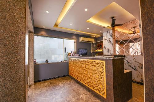 Navodayan Hotel - Wadgaon