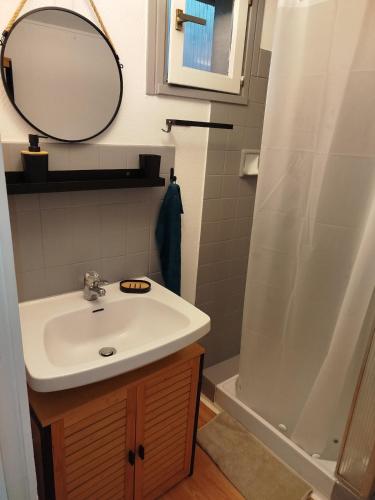 Fürdőszoba, Aubocoteau in Saint-Paterne-Racan