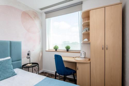 Sapphire Hotel Room Poznan