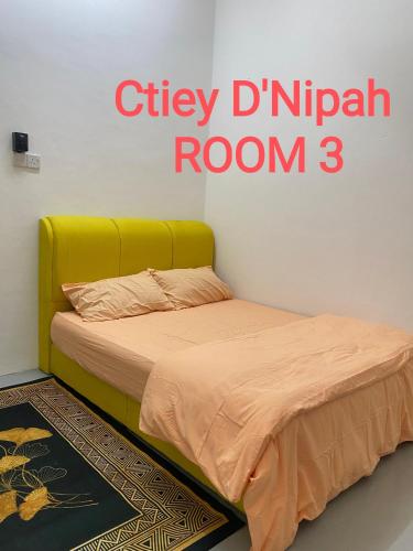 Ctiey D'Nipah in Pantai Cahaya Bulan (PCB)