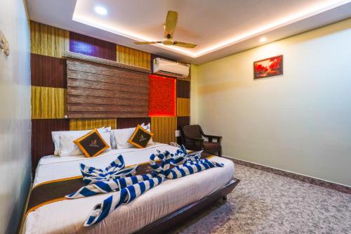 The K11 Business Class-Near US Consulate – Chennai, IL