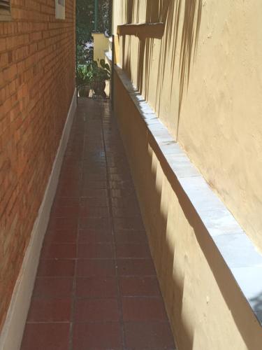 Suíte 15 M2 e Lavanderia integrada (Suite 15 M2 e Lavanderia integrada) in シダーデ アデマル