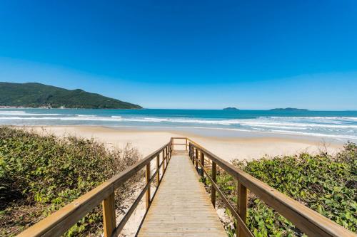 Casa da Coruja a 150 m da Praia nos Acores KR1837 in Armacao