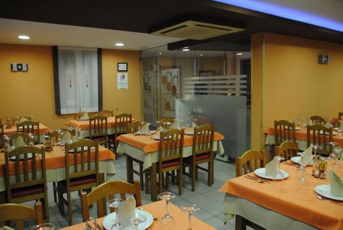 餐廳, 阿萊格里亞酒店 (Hotel Alegria) in 巴諾斯德蒙特馬約爾