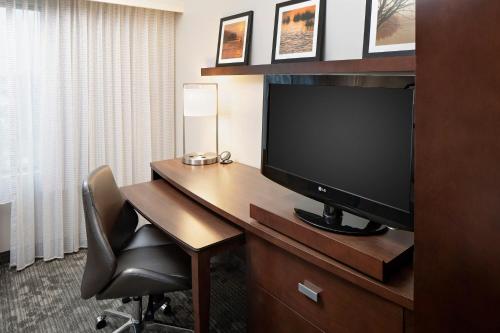 Courtyard by Marriott Houma - image 11