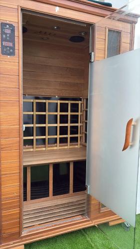 Marevita Hostel-Quiet & super hygienic hostel with privacy beds-Ideal for winter stays in 阿利坎特市中心