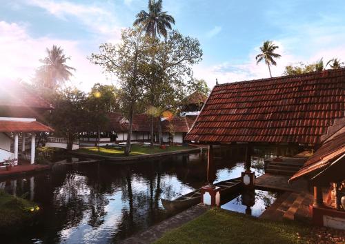 Coconut Lagoon Kumarakom- CGH Earth