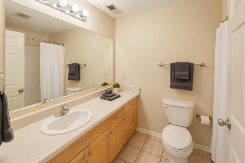 King Suite Playhouse SQ DT, RockHall, CSU, Clinic, Cleveland (photo 6)