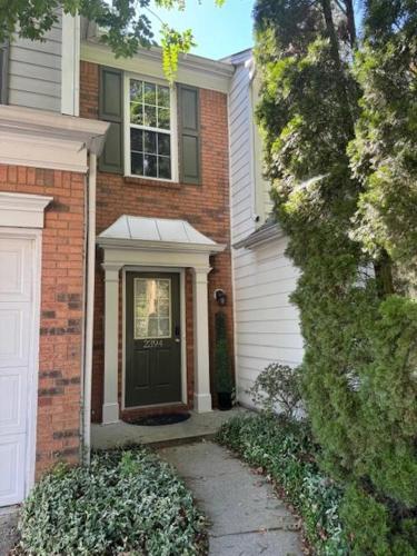Beautiful and cozy house in Duluth!