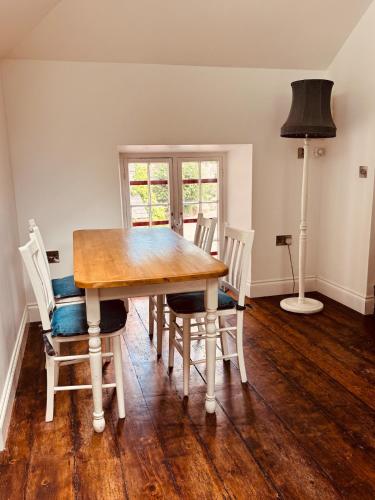 The Arches, Georgian Apartment in An Cóbh