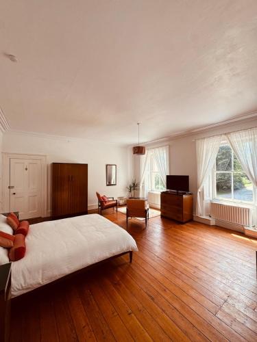 The Arches, Georgian Apartment in An Cóbh