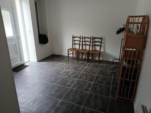 Appartement 3 chambre 4 lits doubles dans les Gorges de la Sioule proche rivière (Appartement 3 chambre 4 lits doubles dans les Gorges de la Sioule proche riviere) in Saint-Rémy-de-Blot