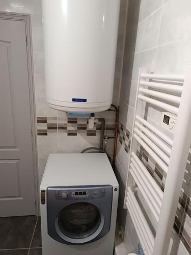 Appartement 3 chambre 4 lits doubles dans les Gorges de la Sioule proche rivière (Appartement 3 chambre 4 lits doubles dans les Gorges de la Sioule proche riviere) in Saint-Rémy-de-Blot